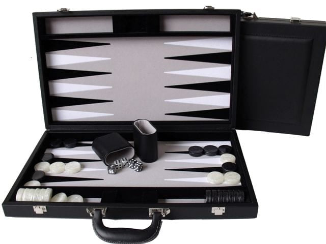 “DR: Black Leather Backgammon Set [18"] (attache case)”